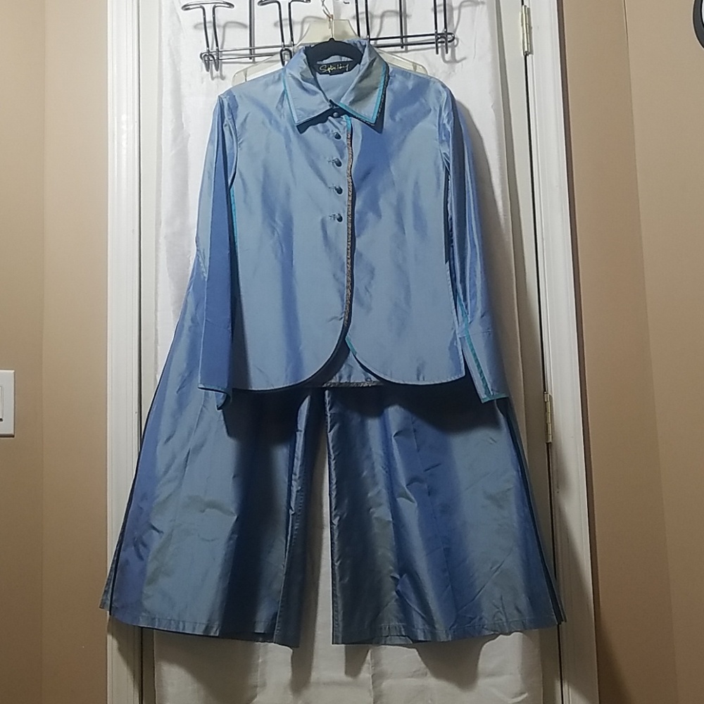 Vintage Sophie Hong Iridescent Silk Suit